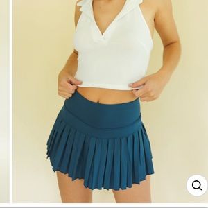 Gold Hinge Pleated Tennis Skirt
